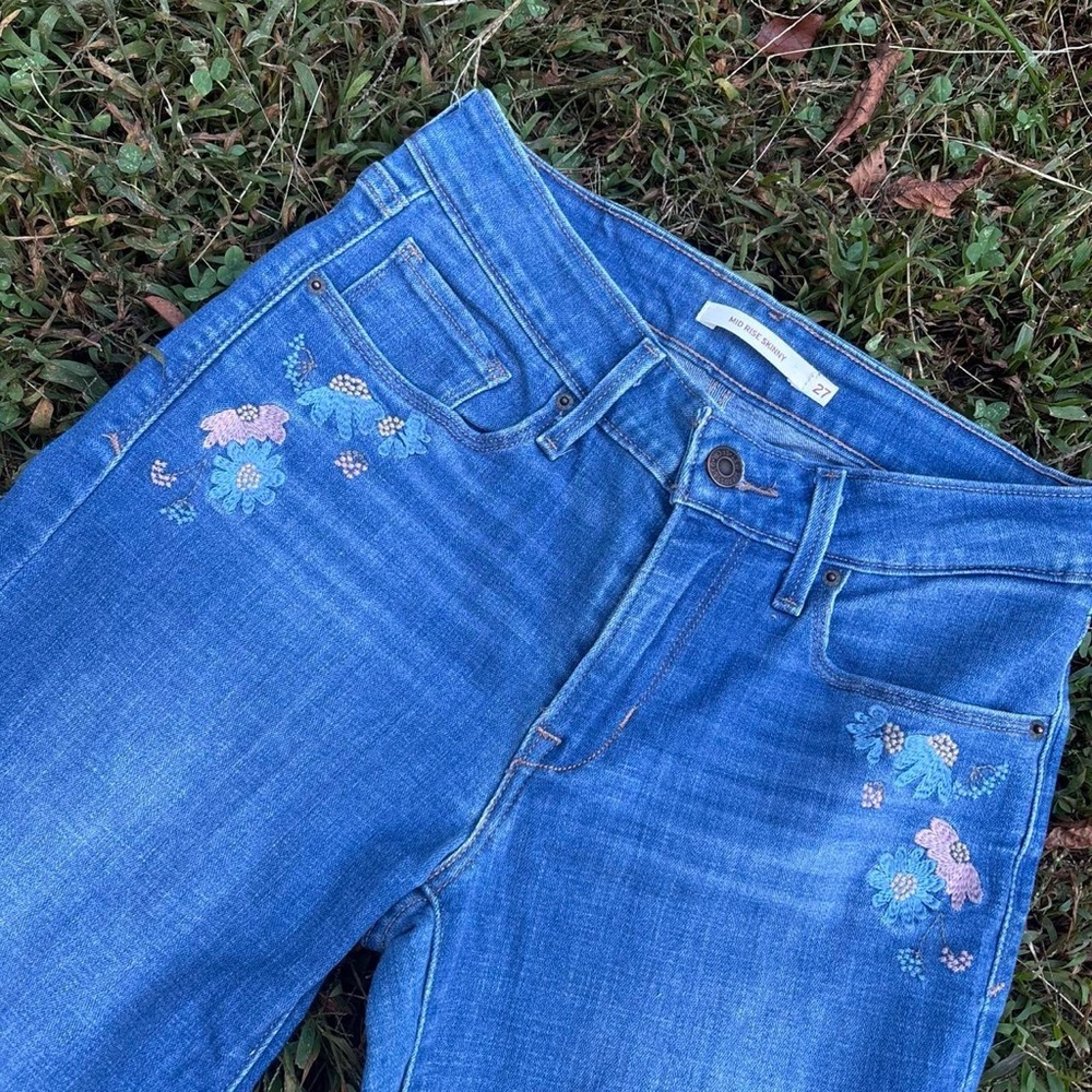 Levi Floral Embroidered Women's Jeans mid rise skinny jeans W27 L32 Y2K